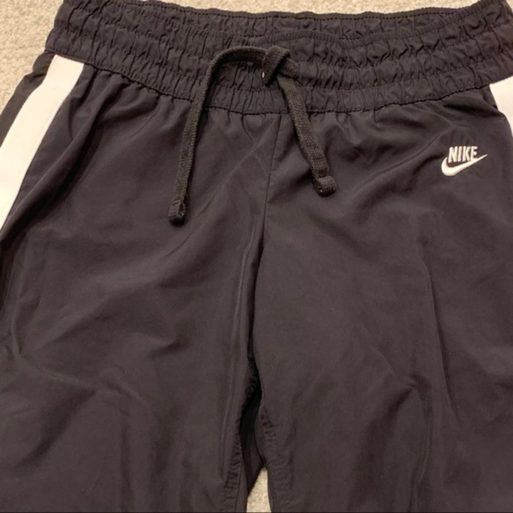 Nike Shorts‎  S (2-4) - Picture 2 of 8